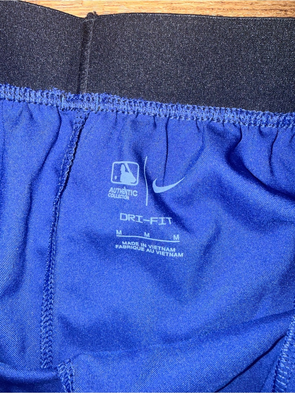 Nike Texas Rangers Dri-FIT Athletic Shorts – Women’s Medium - Picture 2 of 3